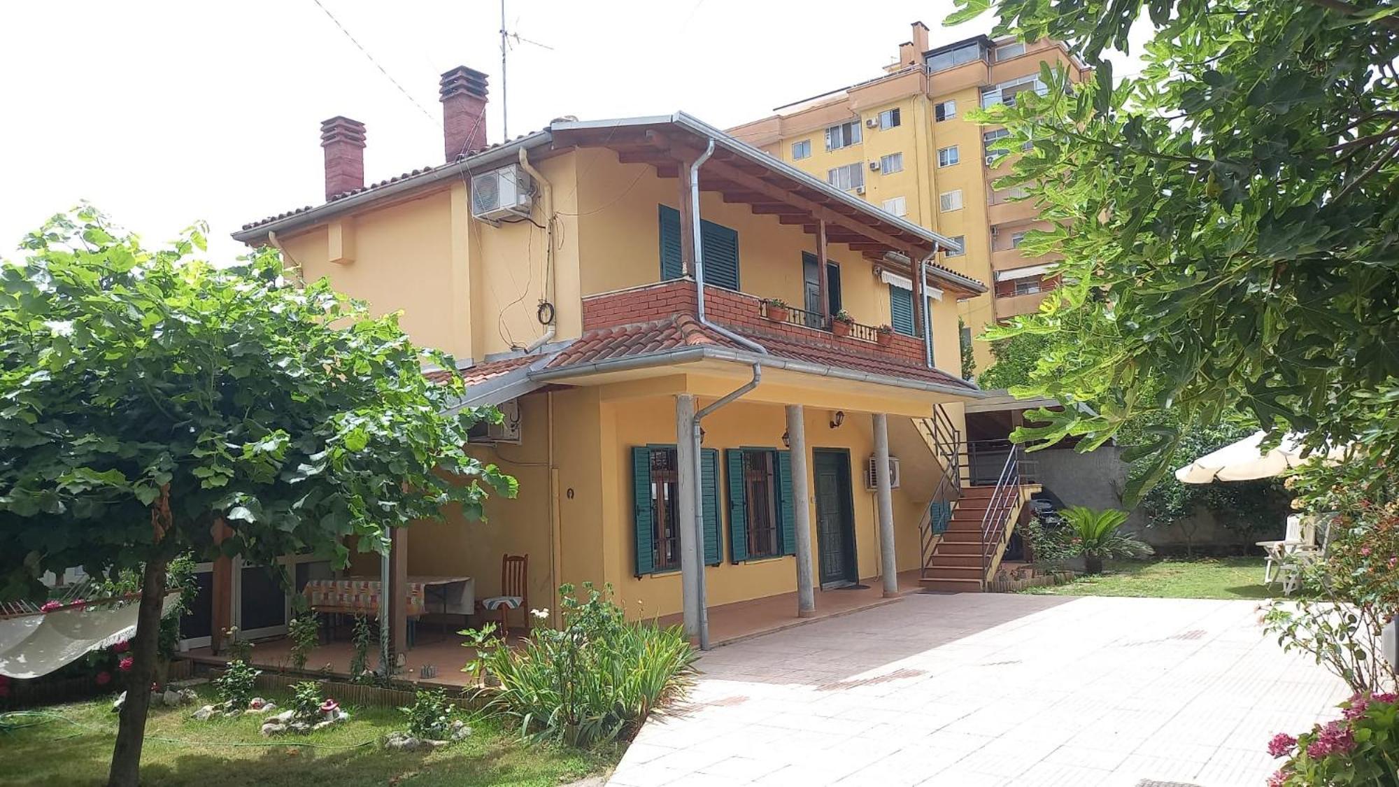 Viola'S House Shkodër Exterior foto